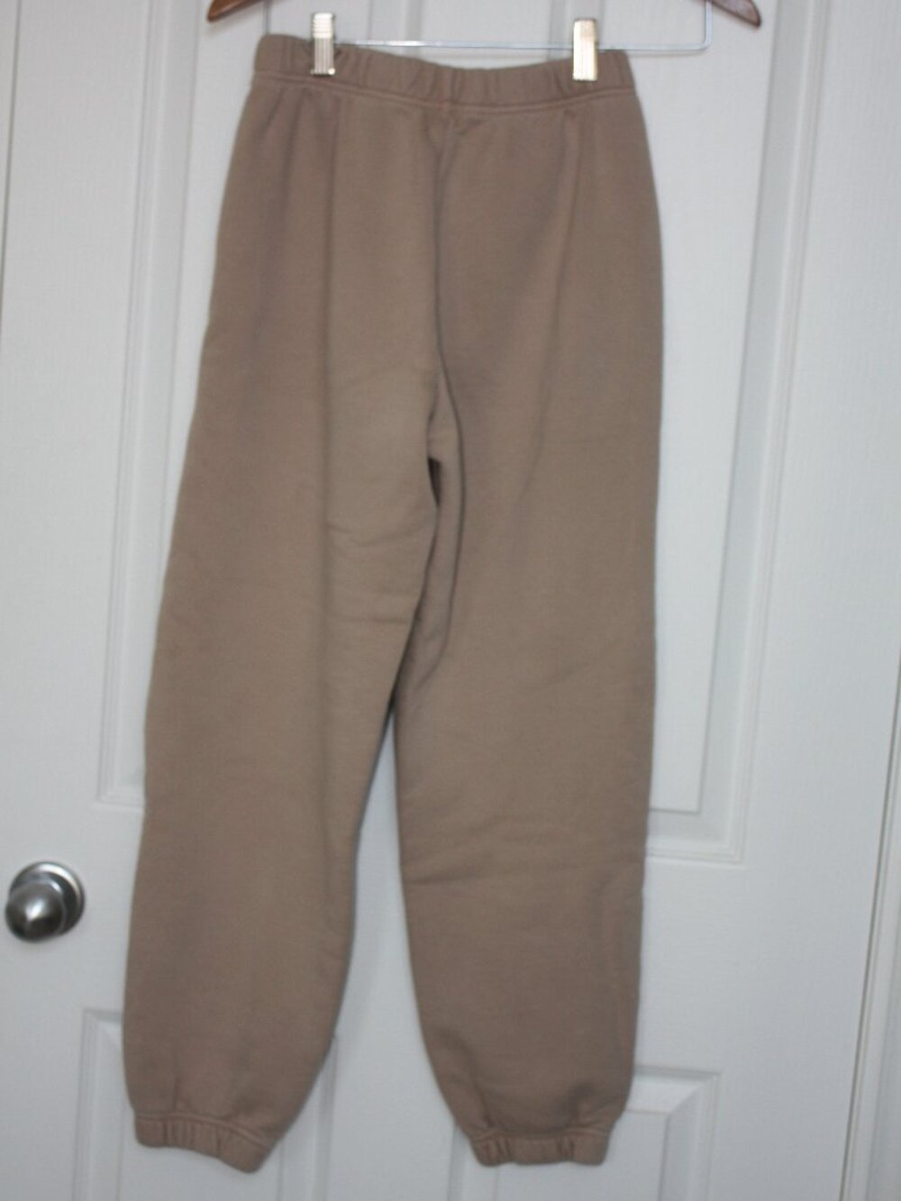 aritzia wilfred free beige track pants size xs 24
